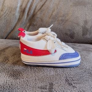 FILA Baby Crib Sneakers Infant Tennis Shoes Soft Size 6-9 months